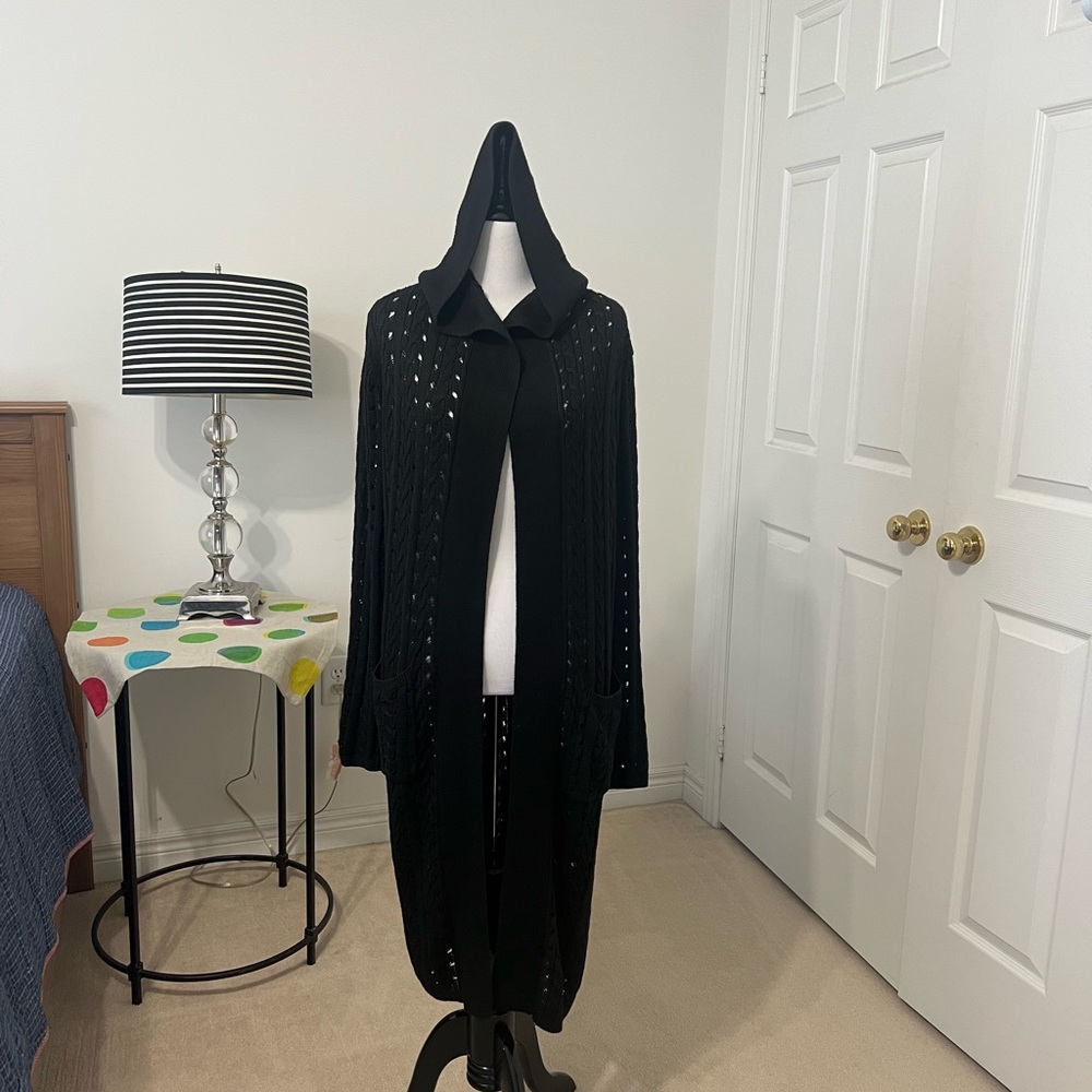 Cyrus long Black Knit hooded cardigan size small